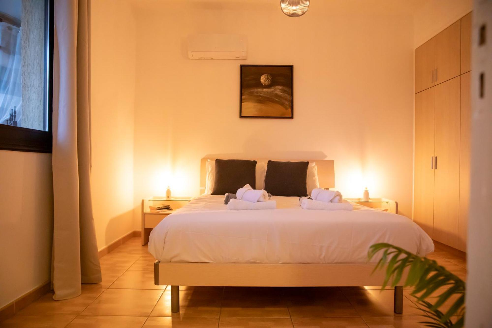 Apartment Estea - Hera's Retreat - 50m To The Mall Paphos